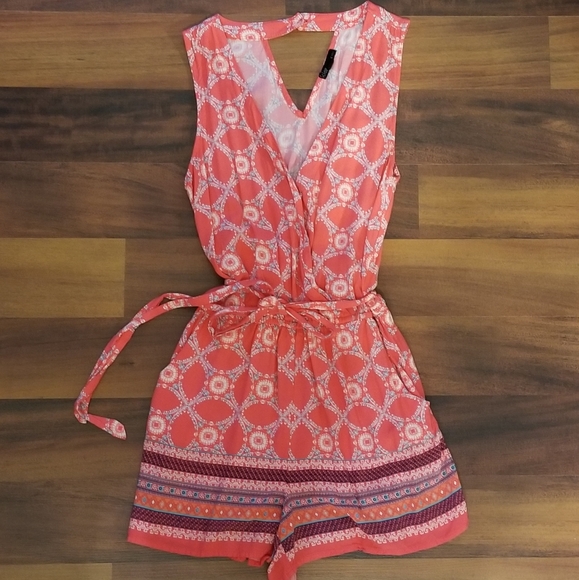 BeBop coral multicolor romper Small - Picture 6 of 7